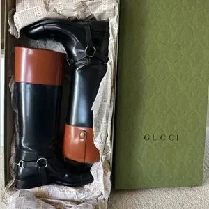Gucci | Shoes | Gently Used Gucci Horsebit Kneehigh Boots  display picture 1